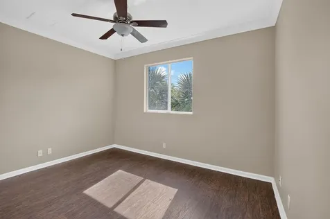 1088 Grove Park Circle Boynton Beach FL 33436