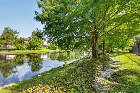 1088 Grove Park Circle Boynton Beach FL 33436