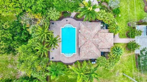 1088 Grove Park Circle Boynton Beach FL 33436