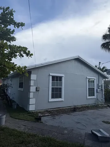 4403 Anna Lane Palm Springs FL 33406