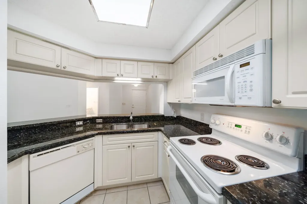 3020 Alcazar Place Palm Beach Gardens FL 33410