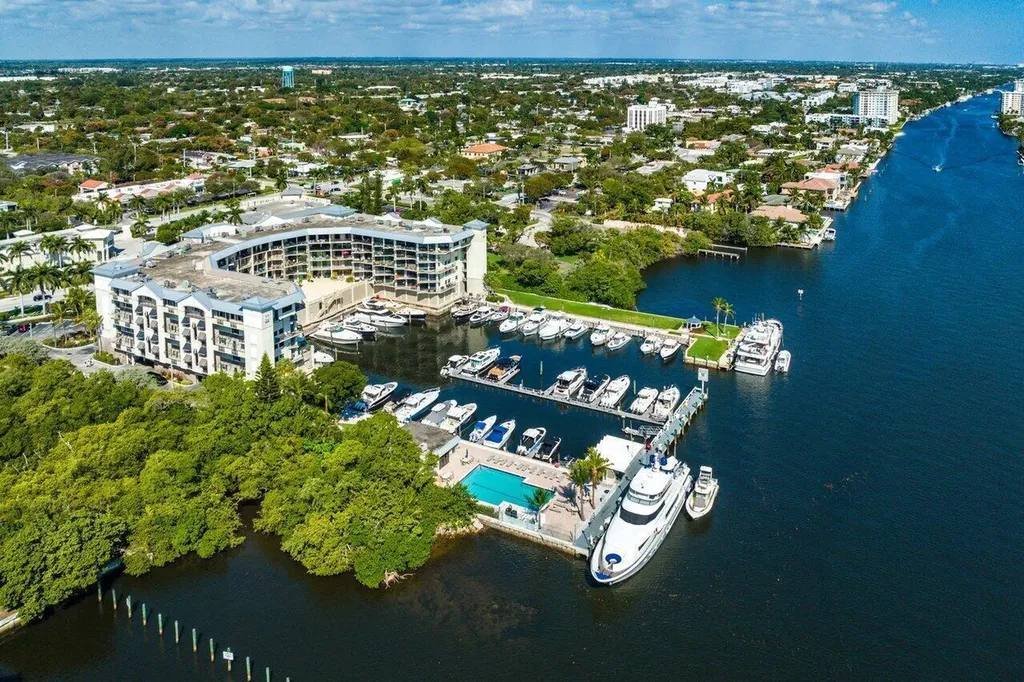 1035 S Federal Highway Delray Beach FL 33483