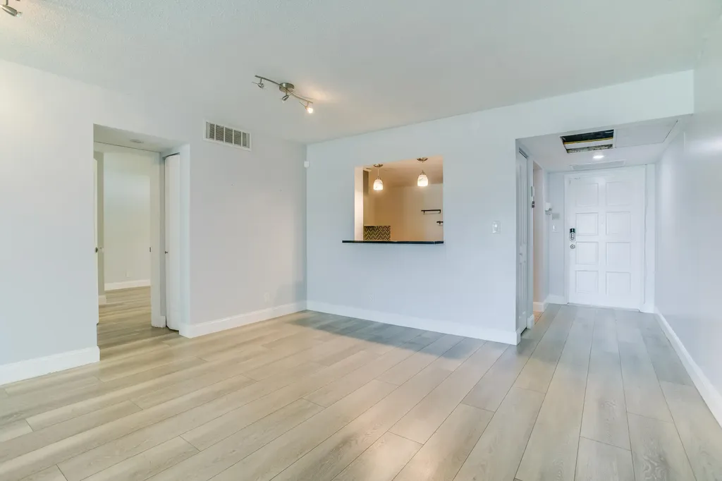 2651 S Course Drive Pompano Beach FL 33069