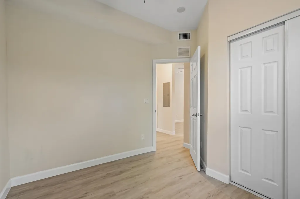 627 Bunker Road West Palm Beach FL 33405