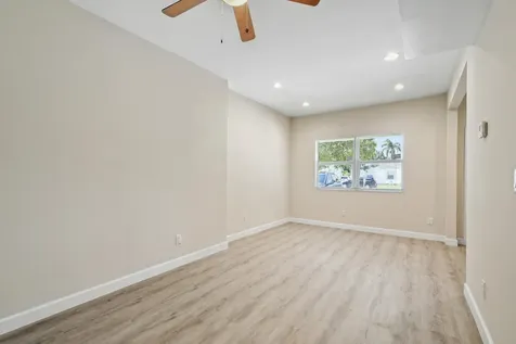 627 Bunker Road West Palm Beach FL 33405