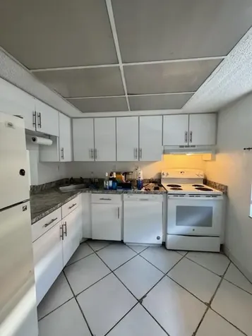9374 SW 3rd Street Boca Raton FL 33428