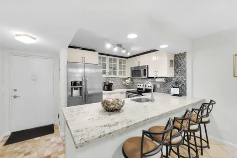 3004 NE 5th Terrace Fort Lauderdale FL 33334