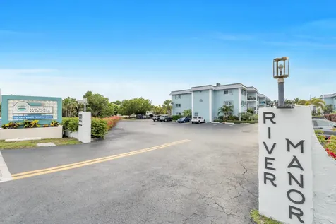 3004 NE 5th Terrace Fort Lauderdale FL 33334