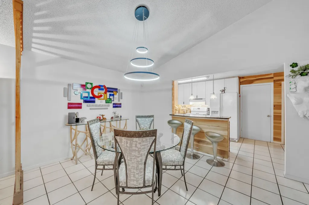 6062 Bania Wood Circle Atlantis FL 33462