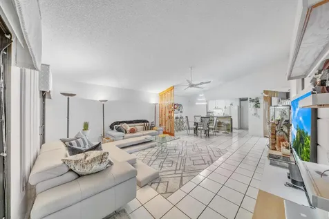 6062 Bania Wood Circle Atlantis FL 33462