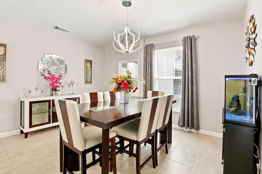 10487 SW West Park Avenue Port St Lucie FL 34987