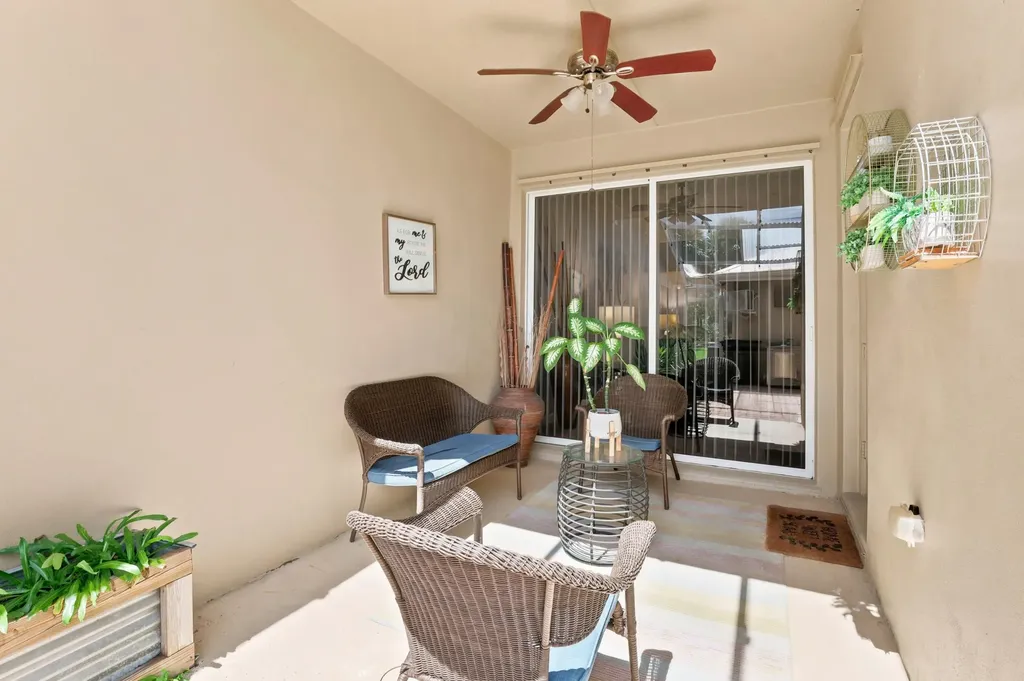 10487 SW West Park Avenue Port St Lucie FL 34987