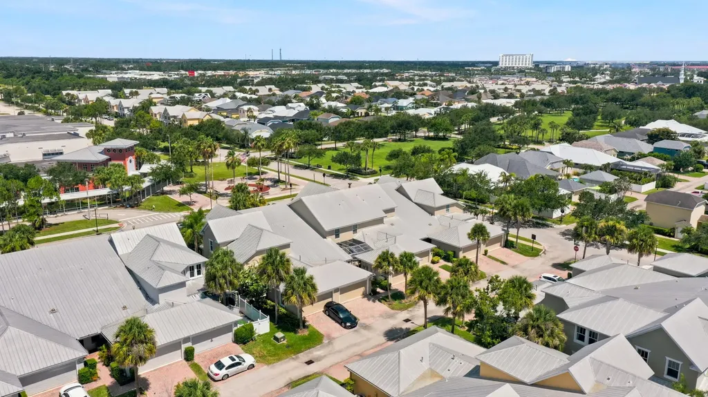 10487 SW West Park Avenue Port St Lucie FL 34987