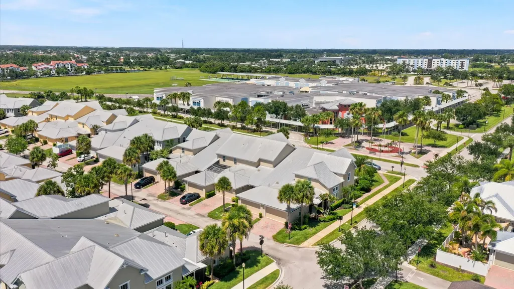 10487 SW West Park Avenue Port St Lucie FL 34987