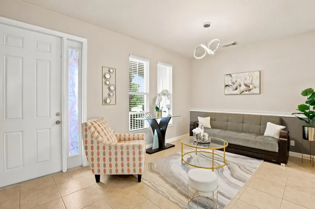 10487 SW West Park Avenue Port St Lucie FL 34987