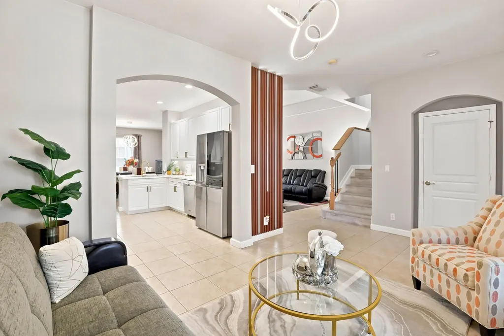 10487 SW West Park Avenue Port St Lucie FL 34987