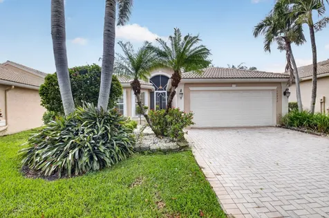 10932 Skyland Point Boynton Beach FL 33437