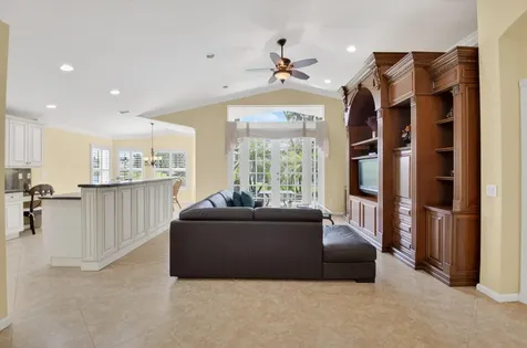 10932 Skyland Point Boynton Beach FL 33437