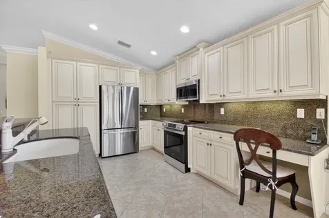 10932 Skyland Point Boynton Beach FL 33437
