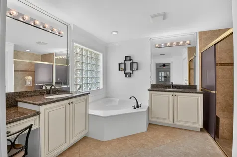 10932 Skyland Point Boynton Beach FL 33437