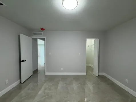 400 NE 30th Street Pompano Beach FL 33064