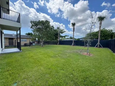400 NE 30th Street Pompano Beach FL 33064