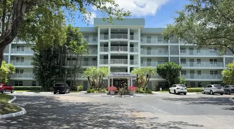 802 Cypress Grove Lane Pompano Beach FL 33069