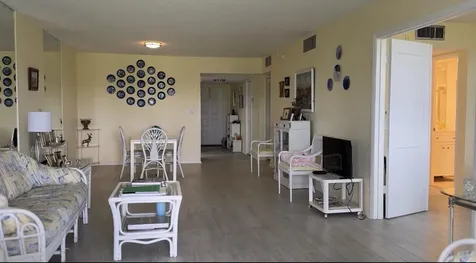 802 Cypress Grove Lane Pompano Beach FL 33069
