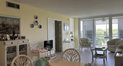 802 Cypress Grove Lane Pompano Beach FL 33069