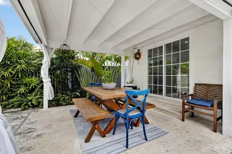 412 El Prado West Palm Beach FL 33405