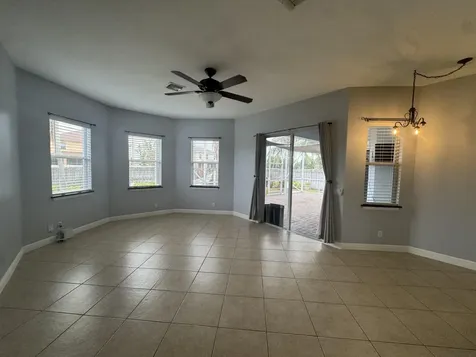 997 SW Hamberland Avenue Port St Lucie FL 34953