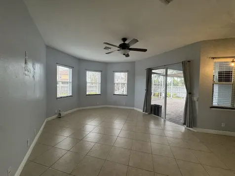 997 SW Hamberland Avenue Port St Lucie FL 34953