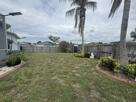 997 SW Hamberland Avenue Port St Lucie FL 34953
