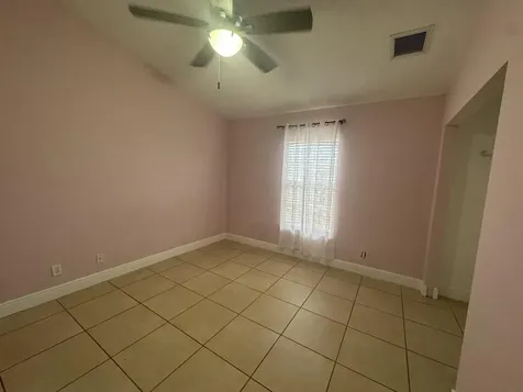 997 SW Hamberland Avenue Port St Lucie FL 34953