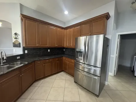 997 SW Hamberland Avenue Port St Lucie FL 34953