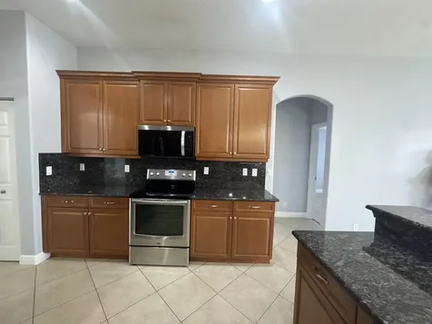 997 SW Hamberland Avenue Port St Lucie FL 34953