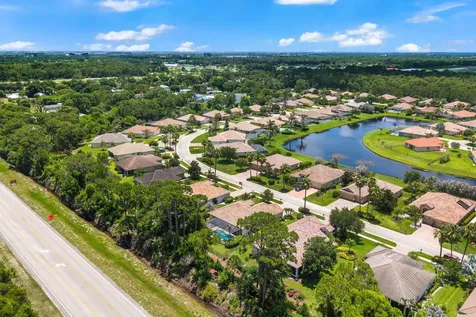 7657 Fieldstone Ranch Square Vero Beach FL 32967