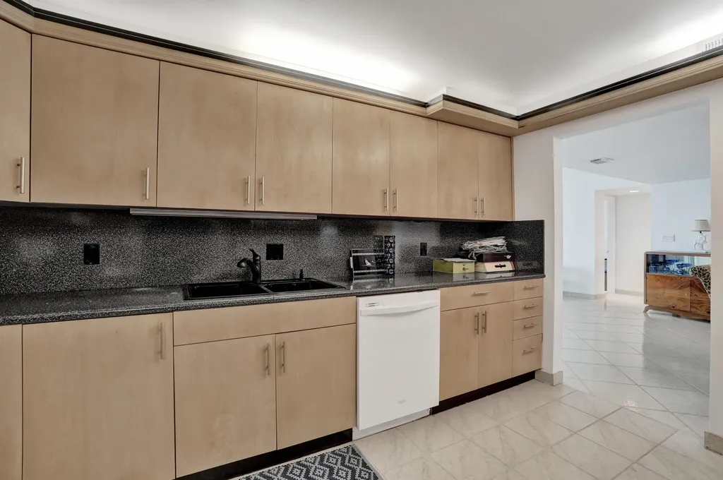 3900 Galt Ocean Drive Fort Lauderdale FL 33308