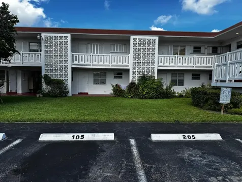 1320 NW 43 Terrace Lauderhill FL 33313