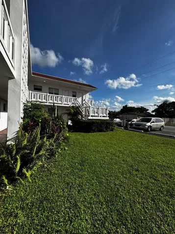 1320 NW 43 Terrace Lauderhill FL 33313
