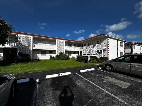1320 NW 43 Terrace Lauderhill FL 33313