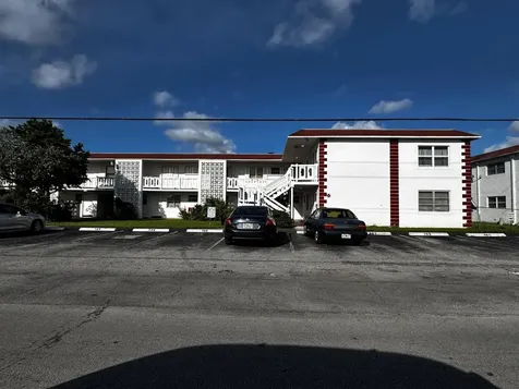 1320 NW 43 Terrace Lauderhill FL 33313