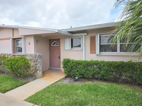 2703 Dudley Drive W West Palm Beach FL 33415
