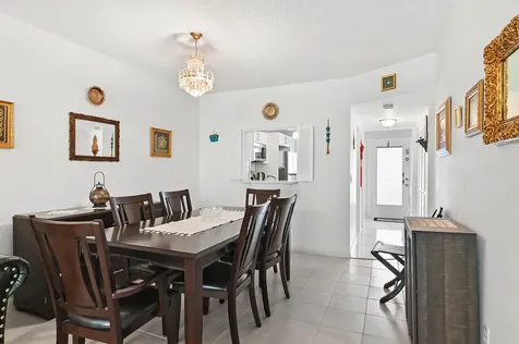 2860 SW 22nd Avenue Delray Beach FL 33445