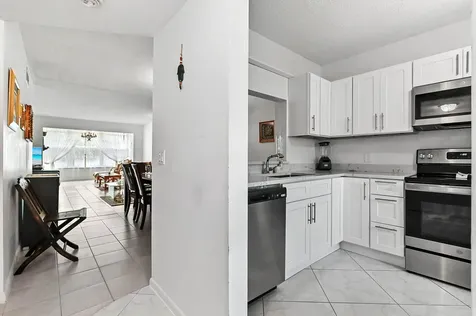 2860 SW 22nd Avenue Delray Beach FL 33445