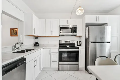 2860 SW 22nd Avenue Delray Beach FL 33445