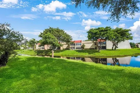 2733 Zorno Way Delray Beach FL 33445