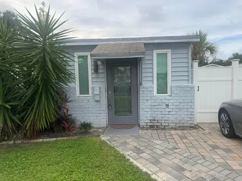 2793 Shawnee Road West Palm Beach FL 33406