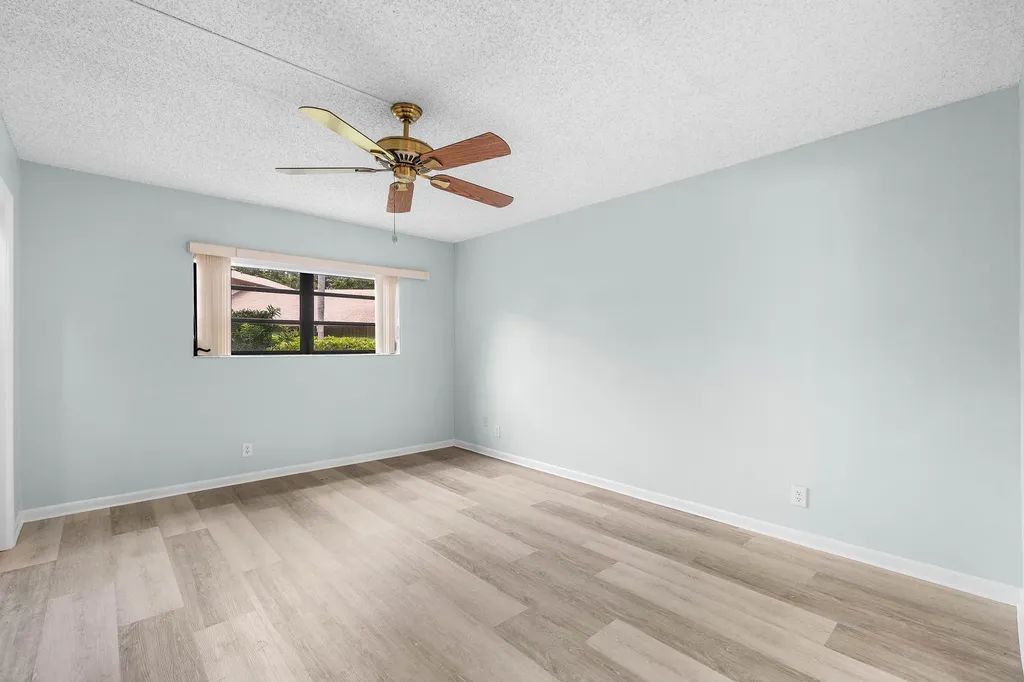 1779 NE 39th Court Pompano Beach FL 33064