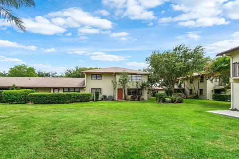 1779 NE 39th Court Pompano Beach FL 33064